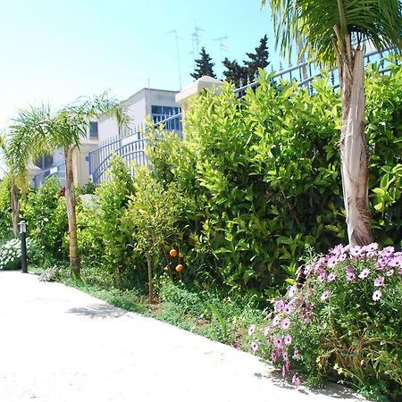 Madigans Rooms Bed&Breakfast Lecce Exteriör bild